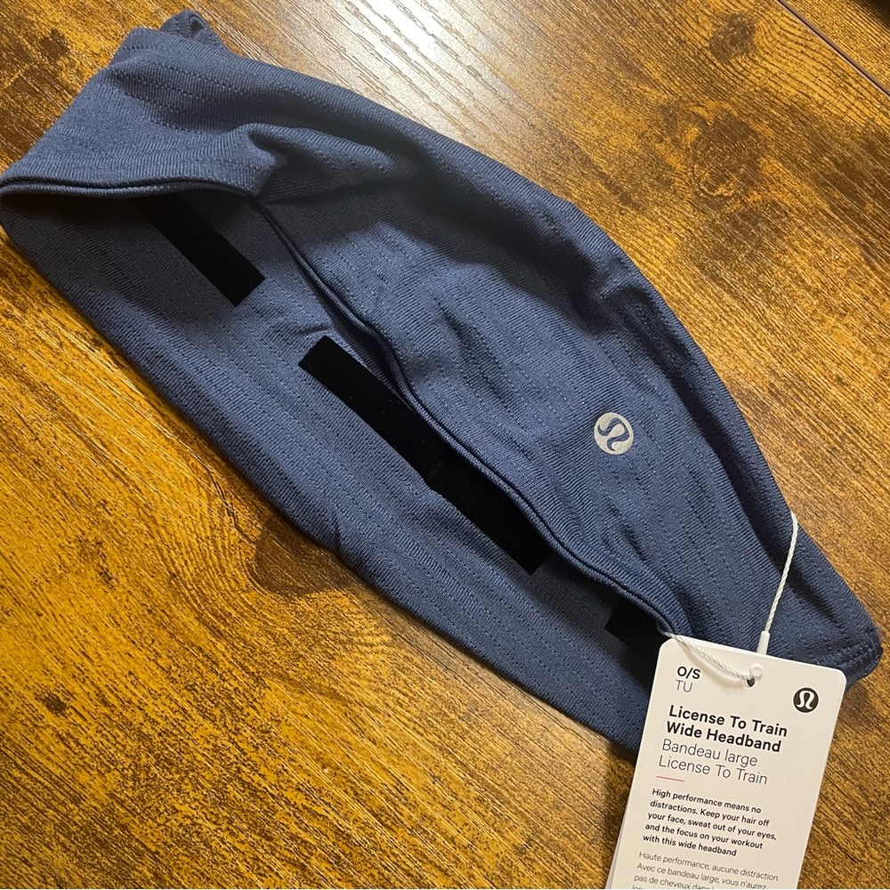 NWT Lululemon Blue license to train Wide Headband
